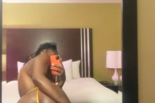 Back in Town 🍫cum 💦 see me now - Image 2