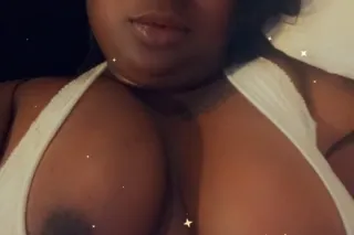 🫦🍑Special rate outcall 🍭🔥THROA... - Image 1